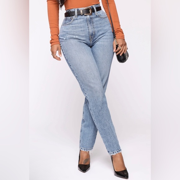 Size 14 Plus Fashion Nova Very Special High Rise Mom Jeans - Medium Wash - Picture 3 of 6